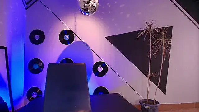 Snapshot of goddess_julieta chatting on 02.08.26 goddess julieta online show from 02.08.26