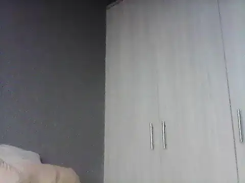 TiaBlaze online show from 11.25.25