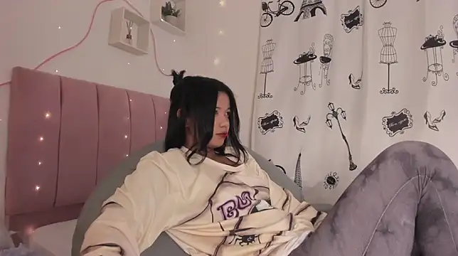 Luna lexy04 online show from 05.06.26