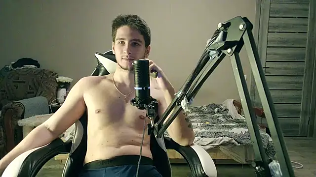 Snapshot of 6thfingq chatting on 11.30.25 6thfingq online show from 11.30.25