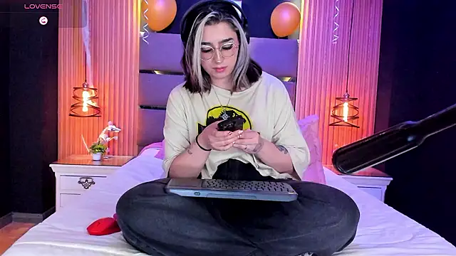 GabyRose9 online show from 03.25.26