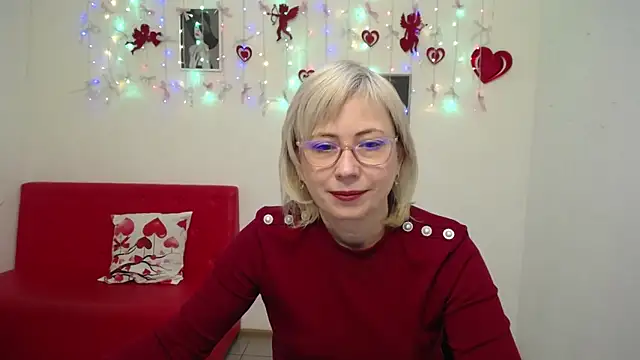 Snapshot of LaurenWishy chatting on 02.03.26 LaurenWishy online show from 02.03.26