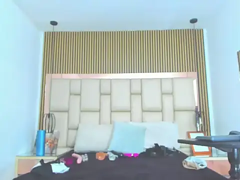 HannaANDcherri online show from 12.04.25