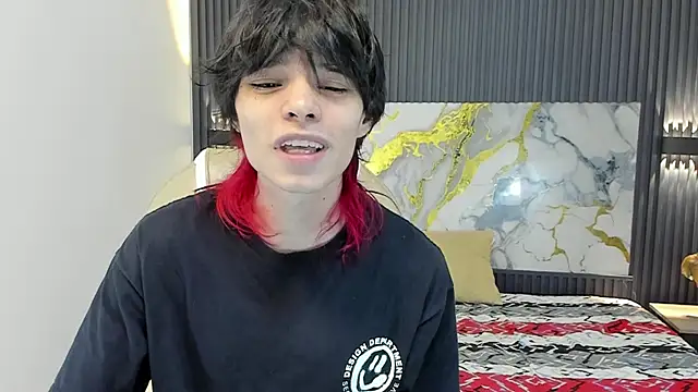 Sylasfrost online show from 12.19.25