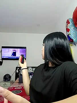 hot-shaved-baby online show from 11.24.25