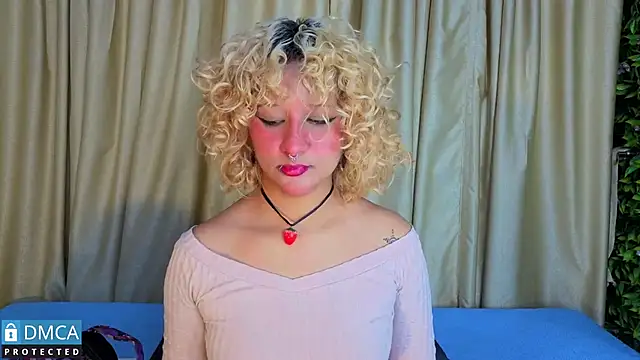 ahsly Zam online show from 02.18.26