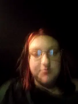 Snapshot of living420 chatting on 11.28.25 living420 online show from 11.28.25