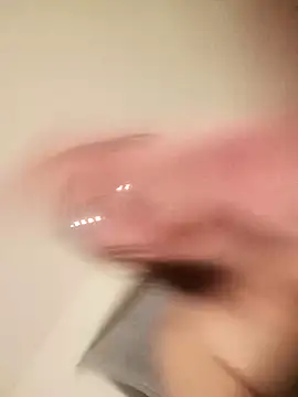 Snapshot of living420 chatting on 11.29.25 living420 online show from 11.29.25