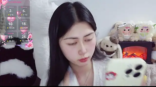 TuTu-077 online show from 04.01.26