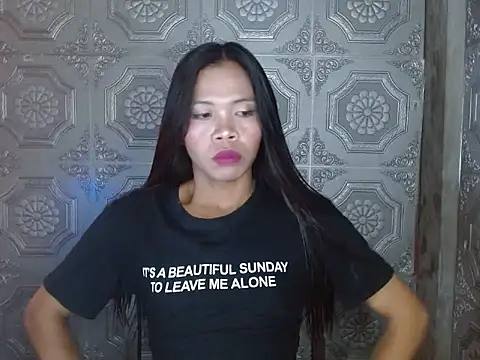 Snapshot of asian_reyanxxx chatting on 11.29.25 asian reyanxxx online show from 11.29.25