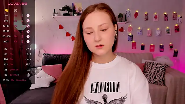 velvet cherry  online show from 01.15.26