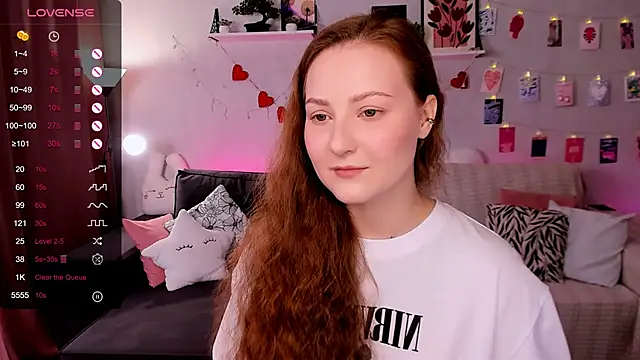 velvet cherry  online show from 04.19.26