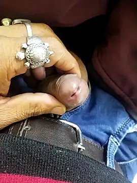 Snapshot of Playboy_139 chatting on 12.18.25 Playboy 139 online show from 12.18.25