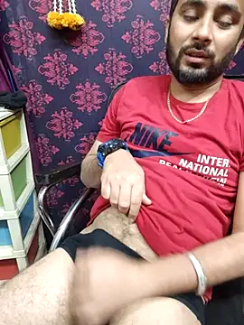 Cute Lucky online show from 12.19.25