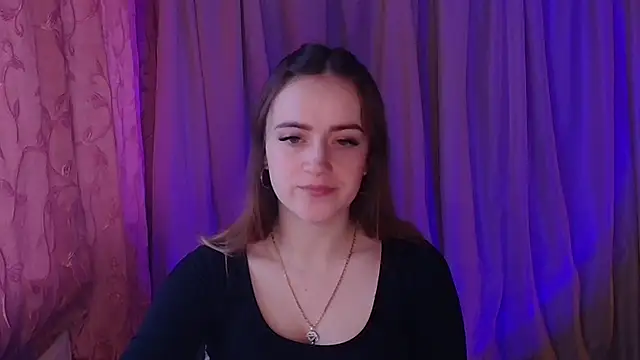 Illa May online show from 01.16.26