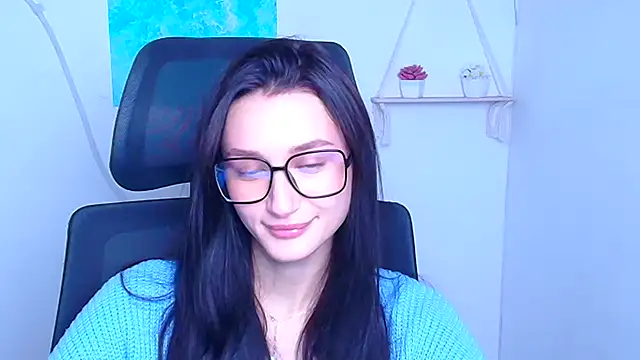 Stella XO online show from 11.25.25