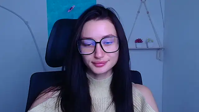 Stella XO online show from 12.16.25