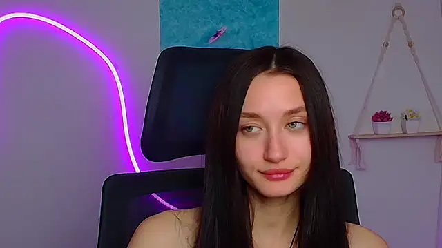 Stella XO online show from 04.17.26