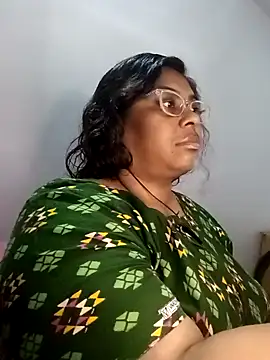 Riya-mallus online show from 11.26.25