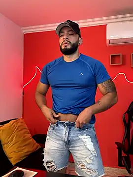 Snapshot of Mike_savage3 chatting on 01.18.26 Mike savage3 online show from 01.18.26