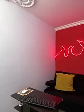 Snapshot of Mike_savage3 chatting on 02.19.26 Mike savage3 online show from 02.19.26