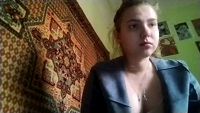 KikiBang online show from 12.01.25