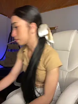 Emma pink18 online show from 11.29.25