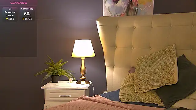 SeniGrandee online show from 02.03.26