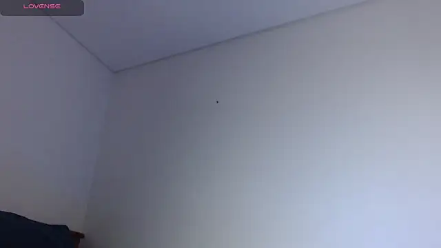 Snapshot of MikeSantoss1 chatting on 12.04.25 MikeSantoss1 online show from 12.04.25