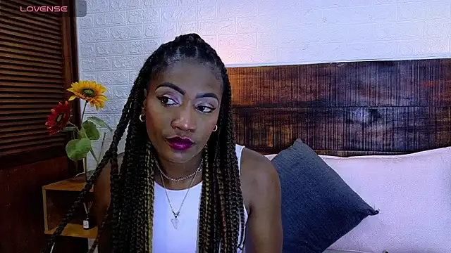 Snapshot of Amy_Brunette chatting on 11.25.25 Amy Brunette online show from 11.25.25