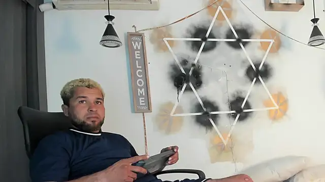 StephaniaAndRandy online show from 01.16.26