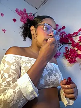 chleo rosse online show from 04.21.26