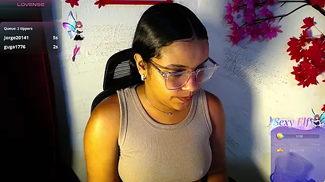 Snapshot of chleo_rosse chatting on 06.28.26 chleo rosse online show from 06.28.26