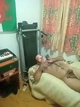 Jonas199100 online show from 11.24.25