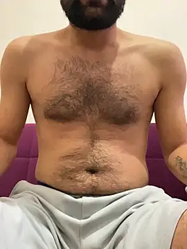 Snapshot of metro-2034 chatting on 11.19.25 metro-2034 online show from 11.19.25