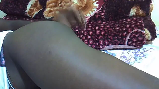 Snapshot of beautyfultits chatting on 04.03.26 beautyfultits online show from 04.03.26