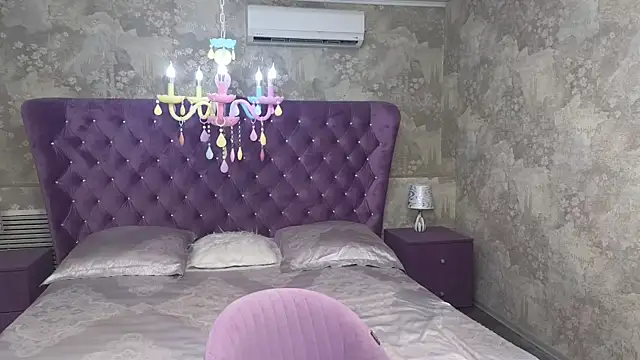 Zara zing online show from 12.22.25