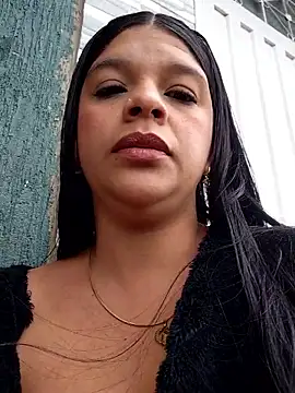 Layla-daring online show from 04.17.26