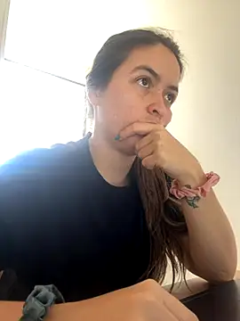 Little  Danni1 online show from 12.01.25