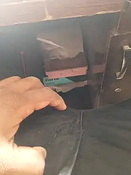 Roy   121 online show from 12.02.25