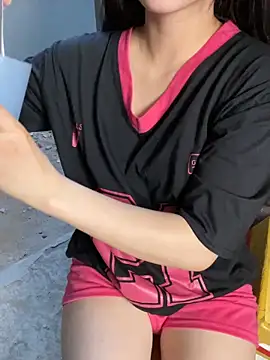 XndSeraphina online show from 02.22.26