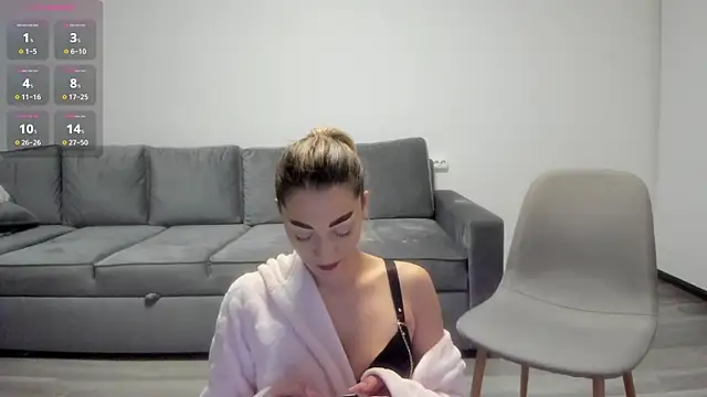 rossana doll online show from 11.25.25