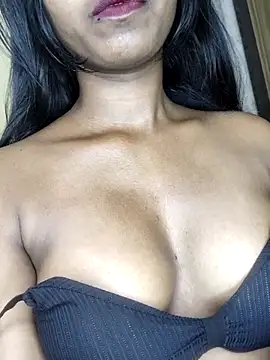 Snapshot of Simran_0011 chatting on 03.02.26 Simran 0011 online show from 03.02.26