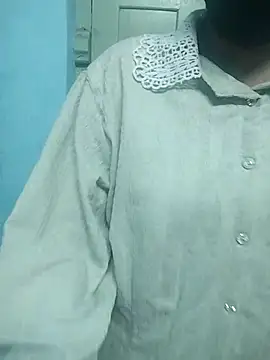 Miss tinaaa online show from 11.27.25