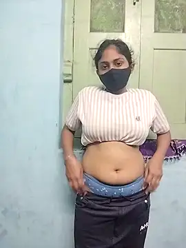 Miss tinaaa online show from 11.28.25