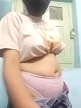 Miss tinaaa online show from 12.04.25