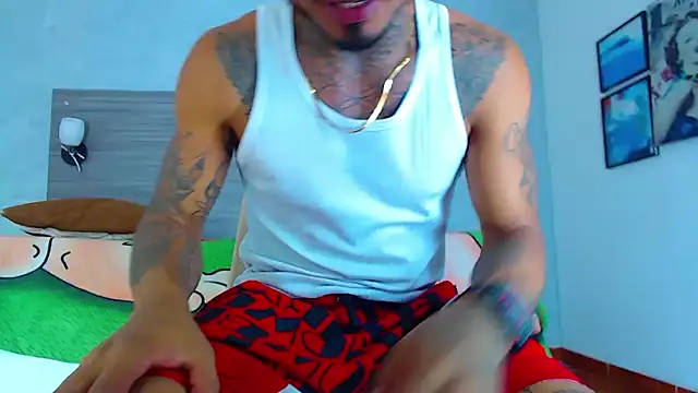 Hot Latino x online show from 01.19.26