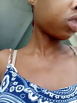 Sweethoneypot25 online show from 02.20.26