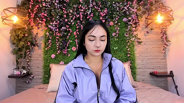 kittyMelvis online show from 12.17.25