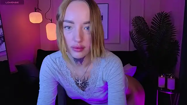 MarquiseMuse online show from 11.21.25